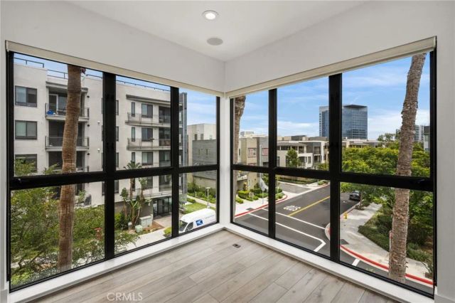 402 Rockefeller 315, Irvine, CA 92612