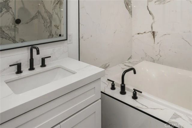 402 Rockefeller 315, Irvine, CA 92612