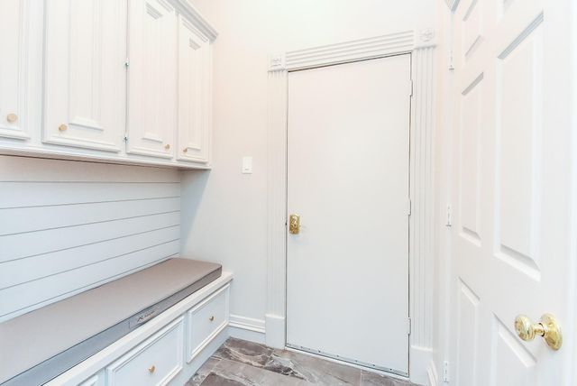 1601 Nantucket Drive A, Houston, TX 77057