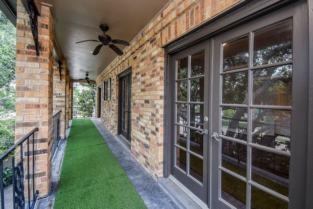 1601 Nantucket Drive A, Houston, TX 77057