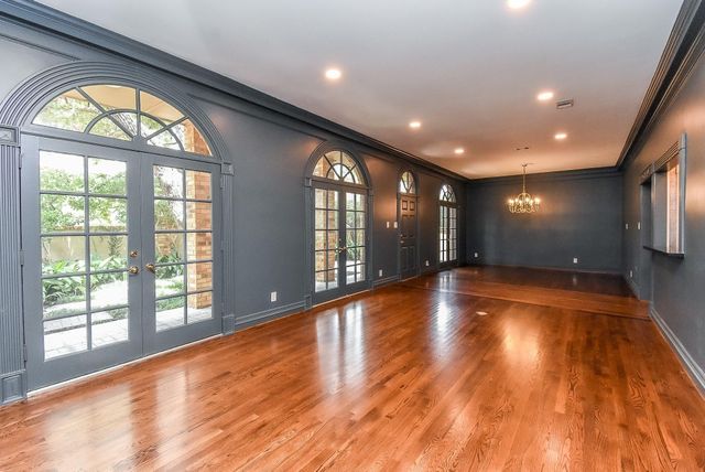 1601 Nantucket Drive A, Houston, TX 77057