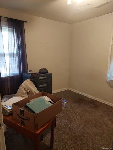 8666 Patton Street, Detroit, MI 48228