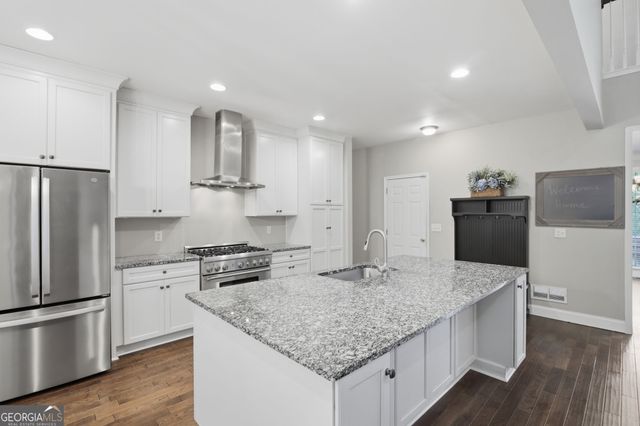 202 Brighten Court, Alpharetta, GA 30004