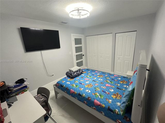 20515 NW 45th Ave, Miami Gardens, FL 33055