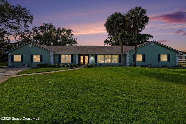 3130 Saunders Place, Titusville, FL 32780