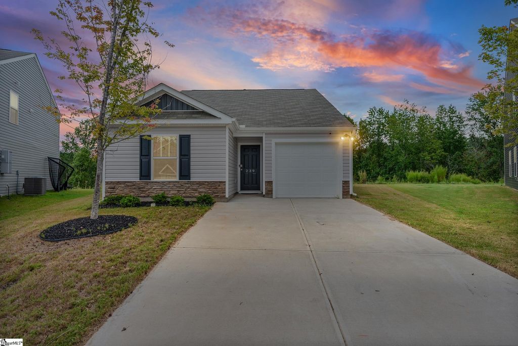 239 Mable Leaf Lane, Easley, SC 29640