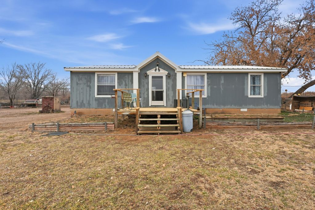 1178 Highway 116, Belen, NM 87002