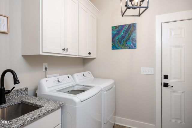 507 S Lincoln Street, Coats, NC 27521