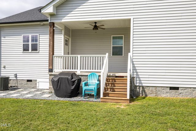 507 S Lincoln Street, Coats, NC 27521