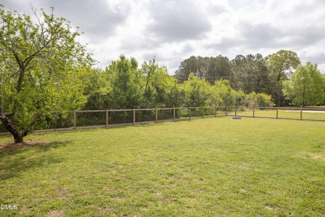 507 S Lincoln Street, Coats, NC 27521