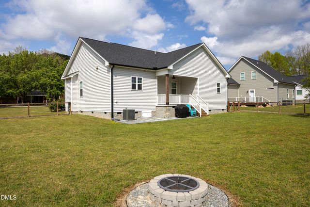 507 S Lincoln Street, Coats, NC 27521