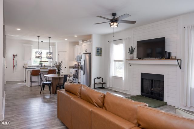 507 S Lincoln Street, Coats, NC 27521