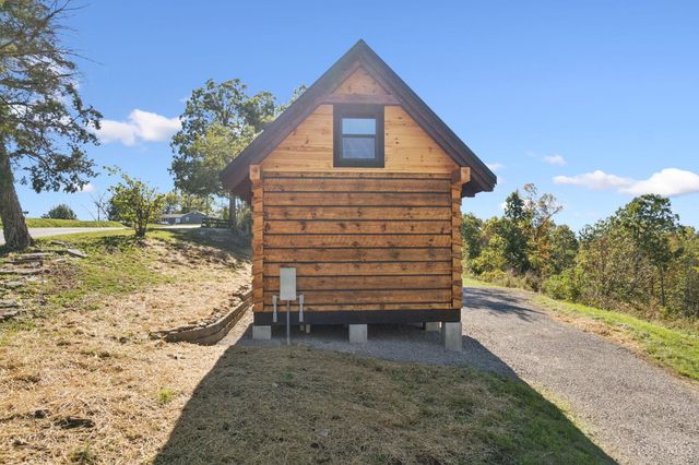 917 Logans Lane, West Union, OH 45693