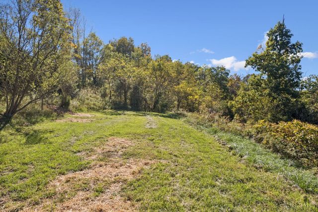 917 Logans Lane, West Union, OH 45693