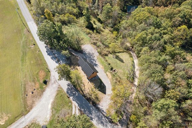 917 Logans Lane, West Union, OH 45693