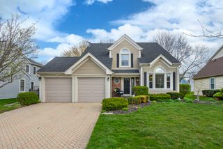 547 Newberry Drive, Elk Grove Village, IL 60007