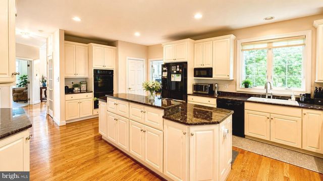 15 OXFORD WAY, Wilmington, DE 19807