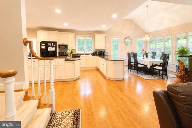 15 OXFORD WAY, Wilmington, DE 19807