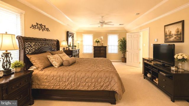15 OXFORD WAY, Wilmington, DE 19807