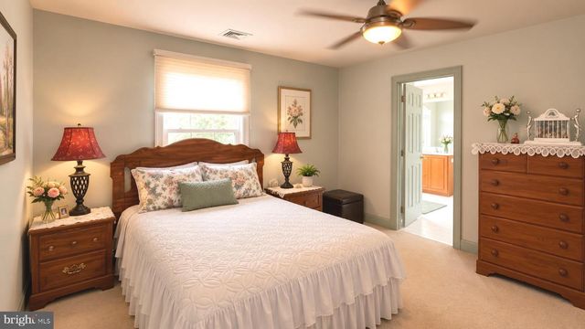 15 OXFORD WAY, Wilmington, DE 19807
