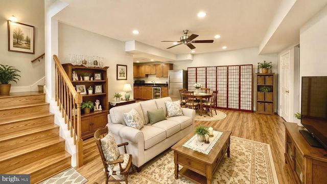 15 OXFORD WAY, Wilmington, DE 19807
