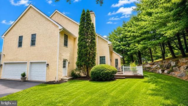 15 OXFORD WAY, Wilmington, DE 19807