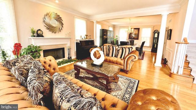 15 OXFORD WAY, Wilmington, DE 19807