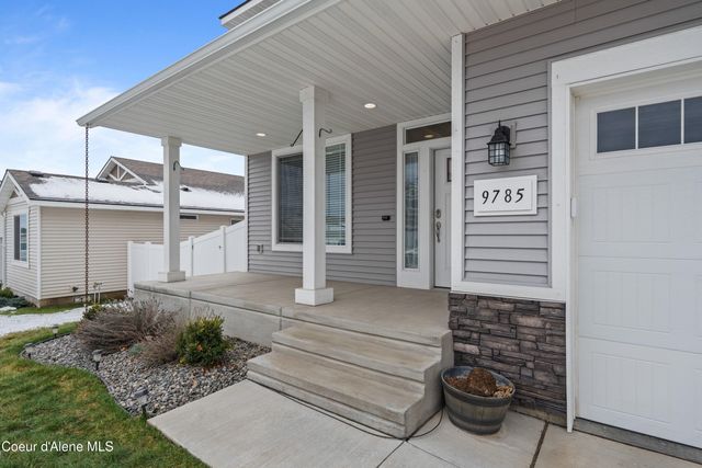 9785 N Berkshire ST, Hayden, ID 83835