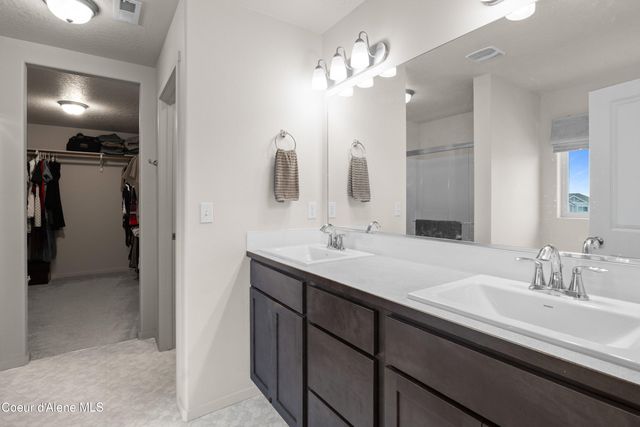 9785 N Berkshire ST, Hayden, ID 83835