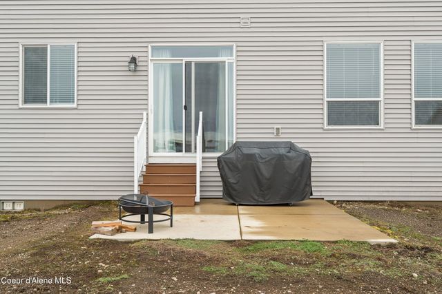 9785 N Berkshire ST, Hayden, ID 83835