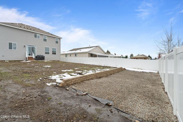 9785 N Berkshire ST, Hayden, ID 83835