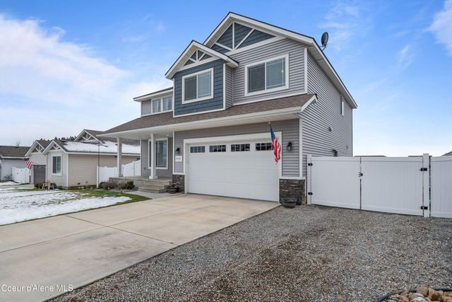9785 N Berkshire ST, Hayden, ID 83835