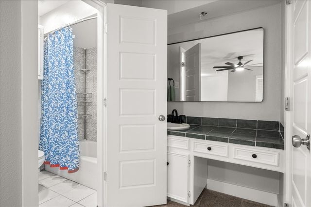 1405 Timberline Drive, Benbrook, TX 76126