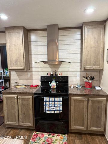 6204 Badham Drive, Reevesville, SC 29471