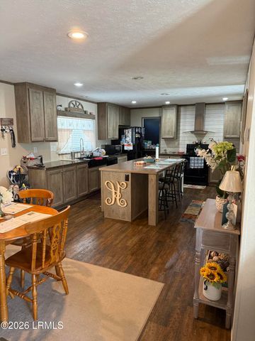 6204 Badham Drive, Reevesville, SC 29471