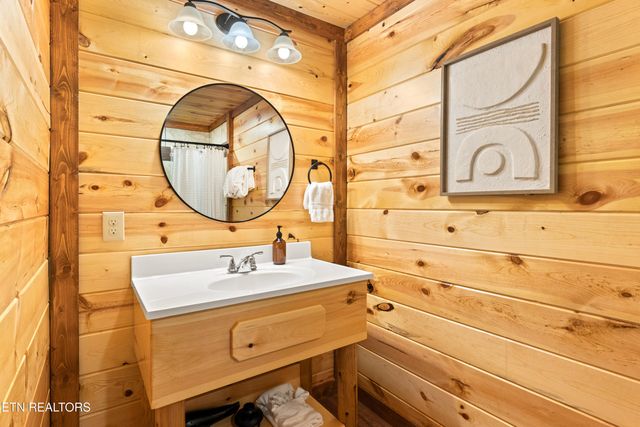 758 Bethlehem Way, Sevierville, TN 37876