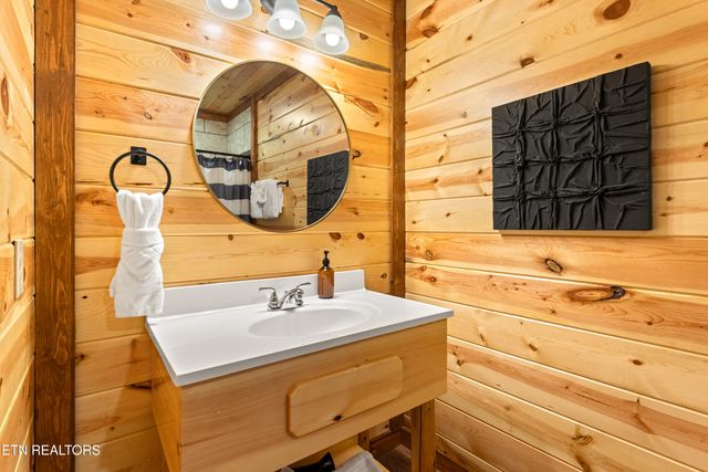 758 Bethlehem Way, Sevierville, TN 37876