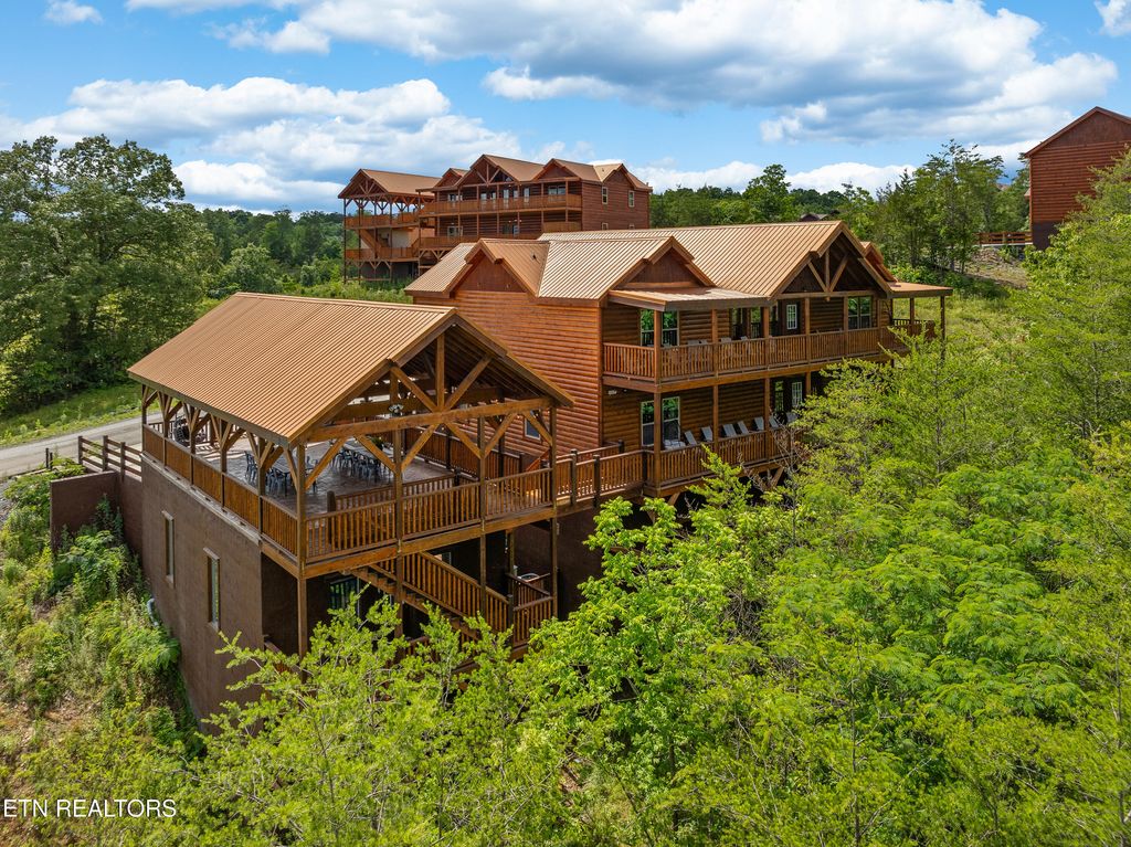 758 Bethlehem Way, Sevierville, TN 37876