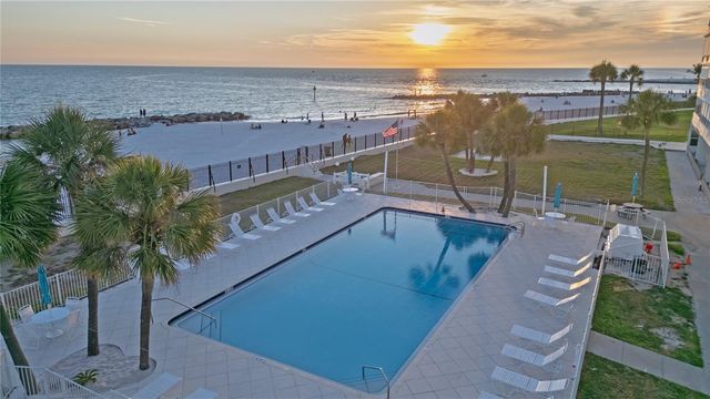 7000 BEACH PLAZA 202, St Pete Beach, FL 33706