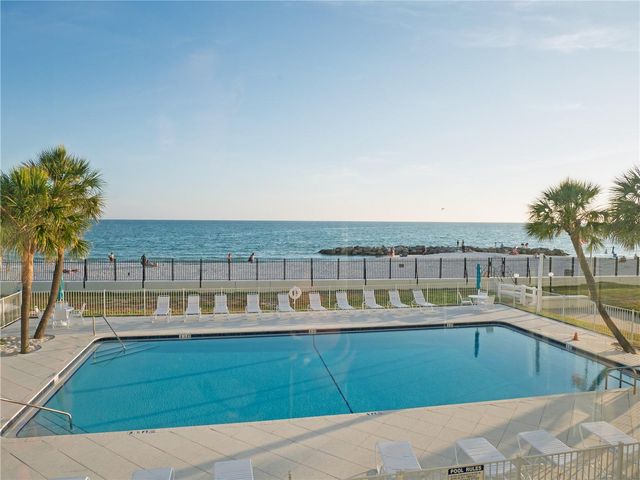 7000 BEACH PLAZA 202, St Pete Beach, FL 33706