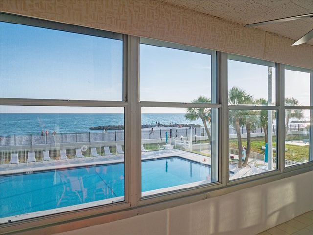 7000 BEACH PLAZA 202, St Pete Beach, FL 33706