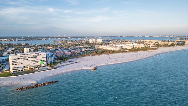 7000 BEACH PLAZA 202, St Pete Beach, FL 33706