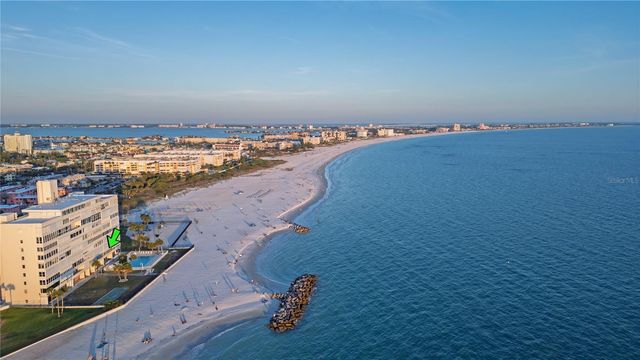 7000 BEACH PLAZA 202, St Pete Beach, FL 33706