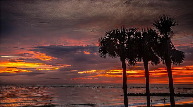 7000 BEACH PLAZA 202, St Pete Beach, FL 33706