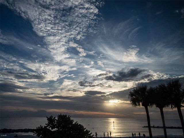 7000 BEACH PLAZA 202, St Pete Beach, FL 33706