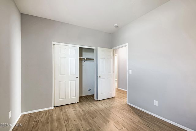 6926 W TOWNLEY Avenue, Peoria, AZ 85345