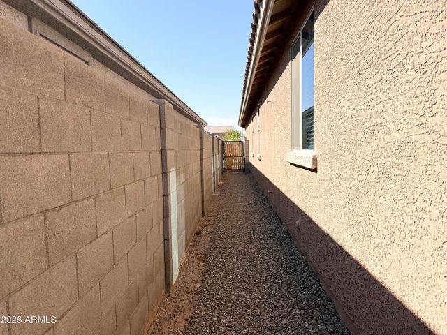 6926 W TOWNLEY Avenue, Peoria, AZ 85345