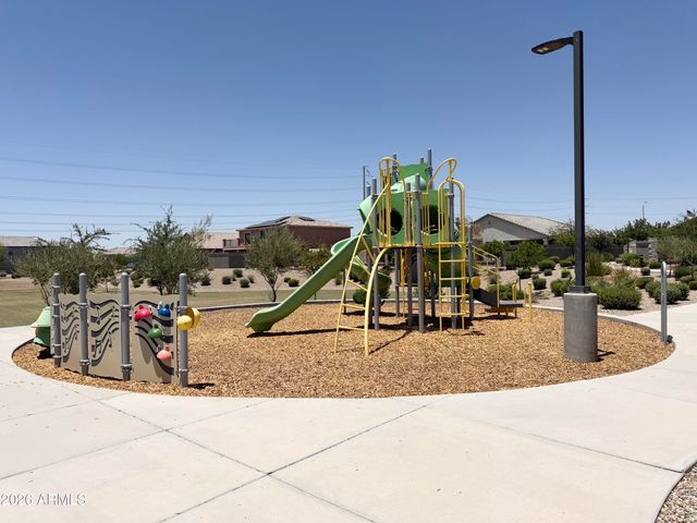 6926 W TOWNLEY Avenue, Peoria, AZ 85345