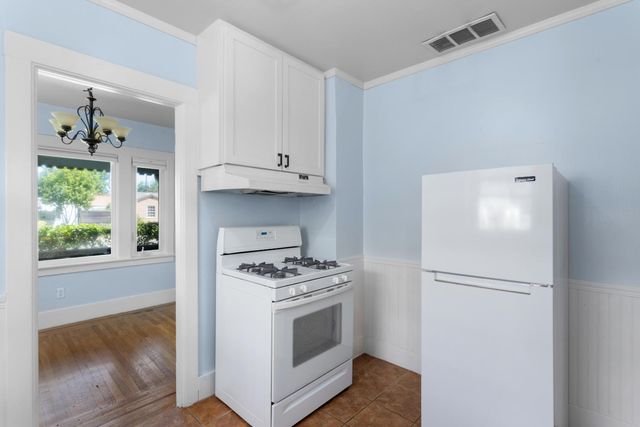 4948-4946 10th Ave, Sacramento, CA 95820