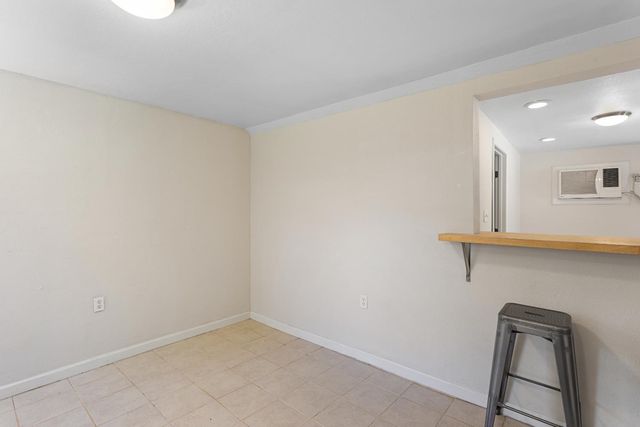 4948-4946 10th Ave, Sacramento, CA 95820